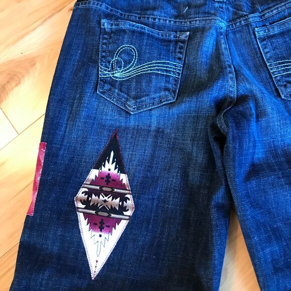 Upcycled Maurice’s Southwest Aztec Patchwork Denim Capris, Western Gauchos, 7-8 - Picture 11 of 11